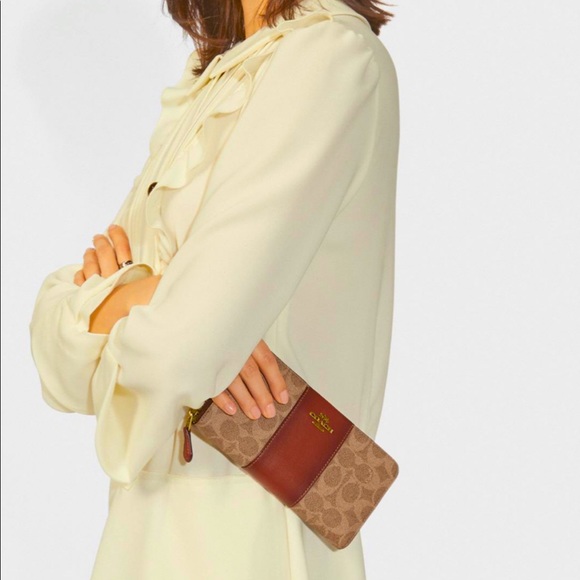 NWT Coach Signature Canvas and Leather Wallet - Picture 2 of 11